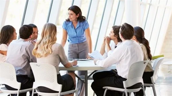 كيف تكون فعالاً في المجتمع: نصائح عملية ومراجع مفيدة 2 فهم المجتمع المحلي - كيف تكون فعالاً في المجتمع