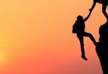 عدم الثقة في الآخرين