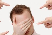 كيف أثق بنفسي أمام الناس